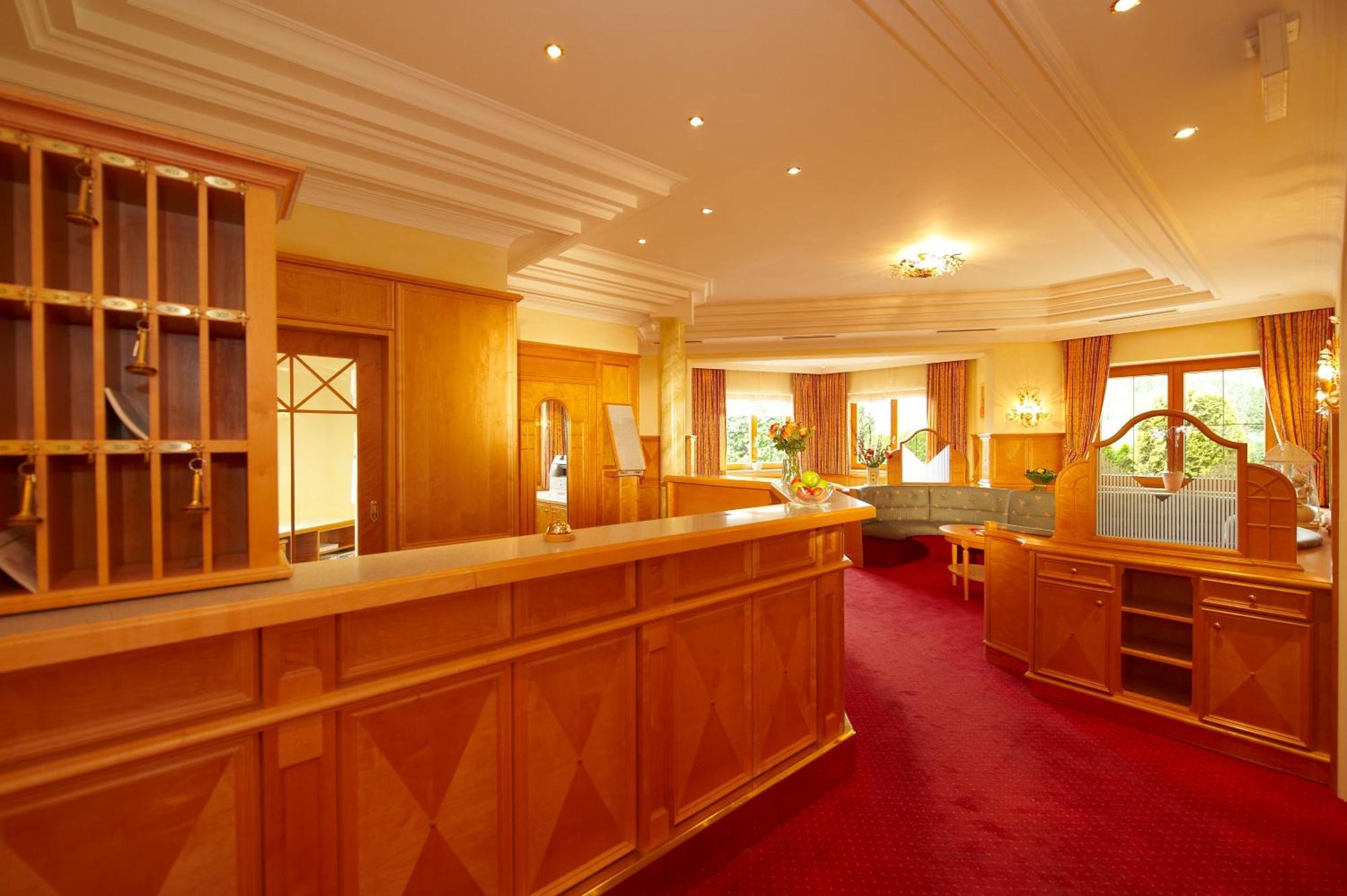 Landhotel Haeuserl Im Wald Грёбминг Экстерьер фото