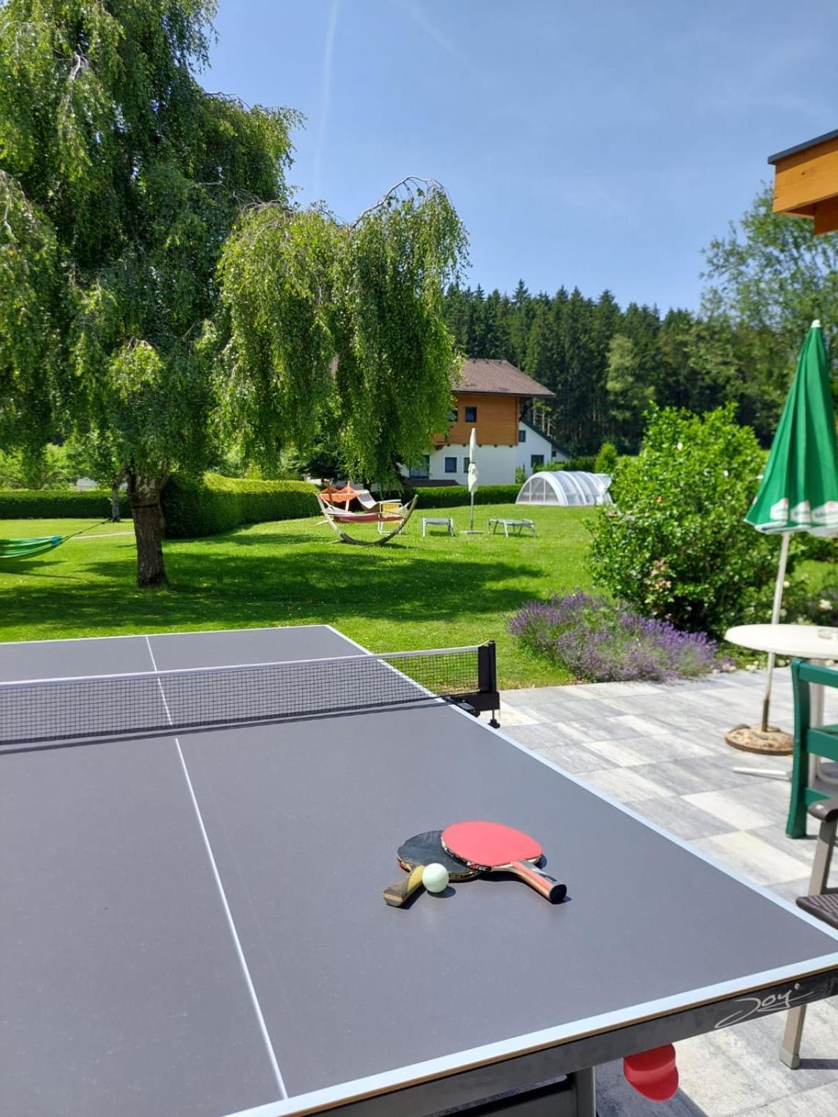 Landhotel Haeuserl Im Wald Грёбминг Экстерьер фото