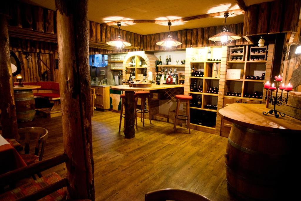 Landhotel Haeuserl Im Wald Грёбминг Экстерьер фото