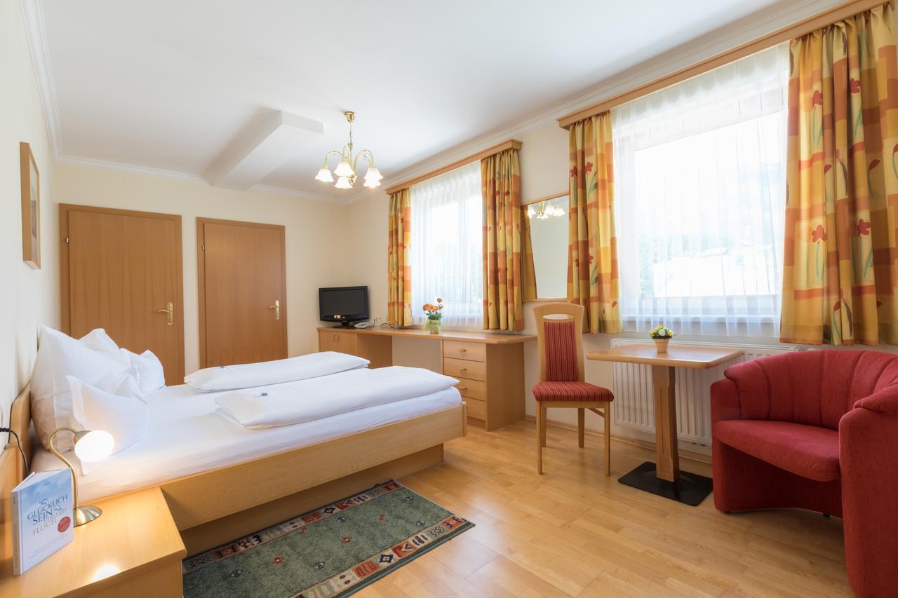 Landhotel Haeuserl Im Wald Грёбминг Экстерьер фото